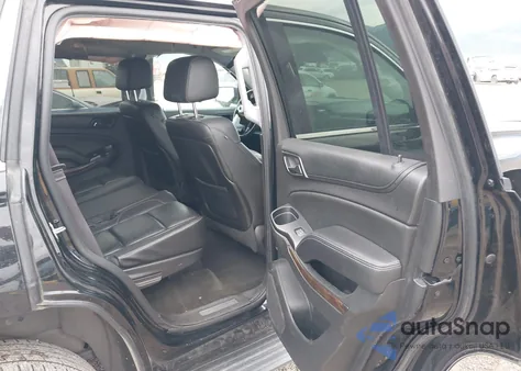 2015 Chevrolet Tahoe Lt z USA, uszkodzony, nr VIN 1GNSKBKC8FR562441